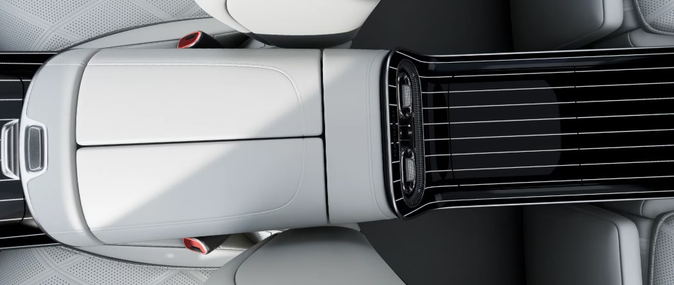 Front Armrest