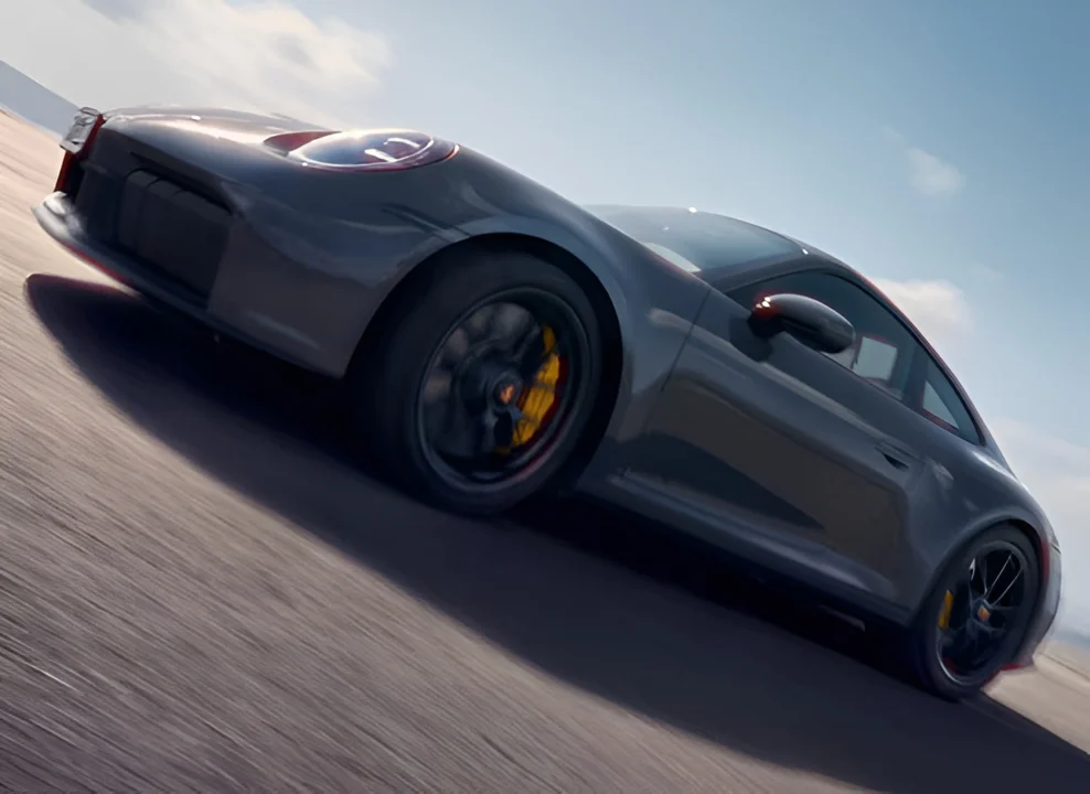 911