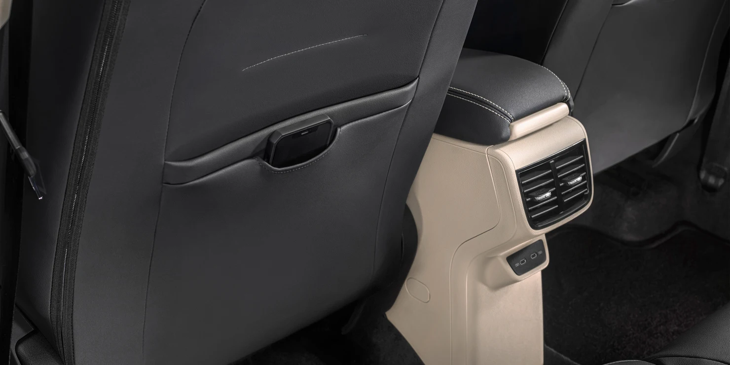 Second Row AC Vents