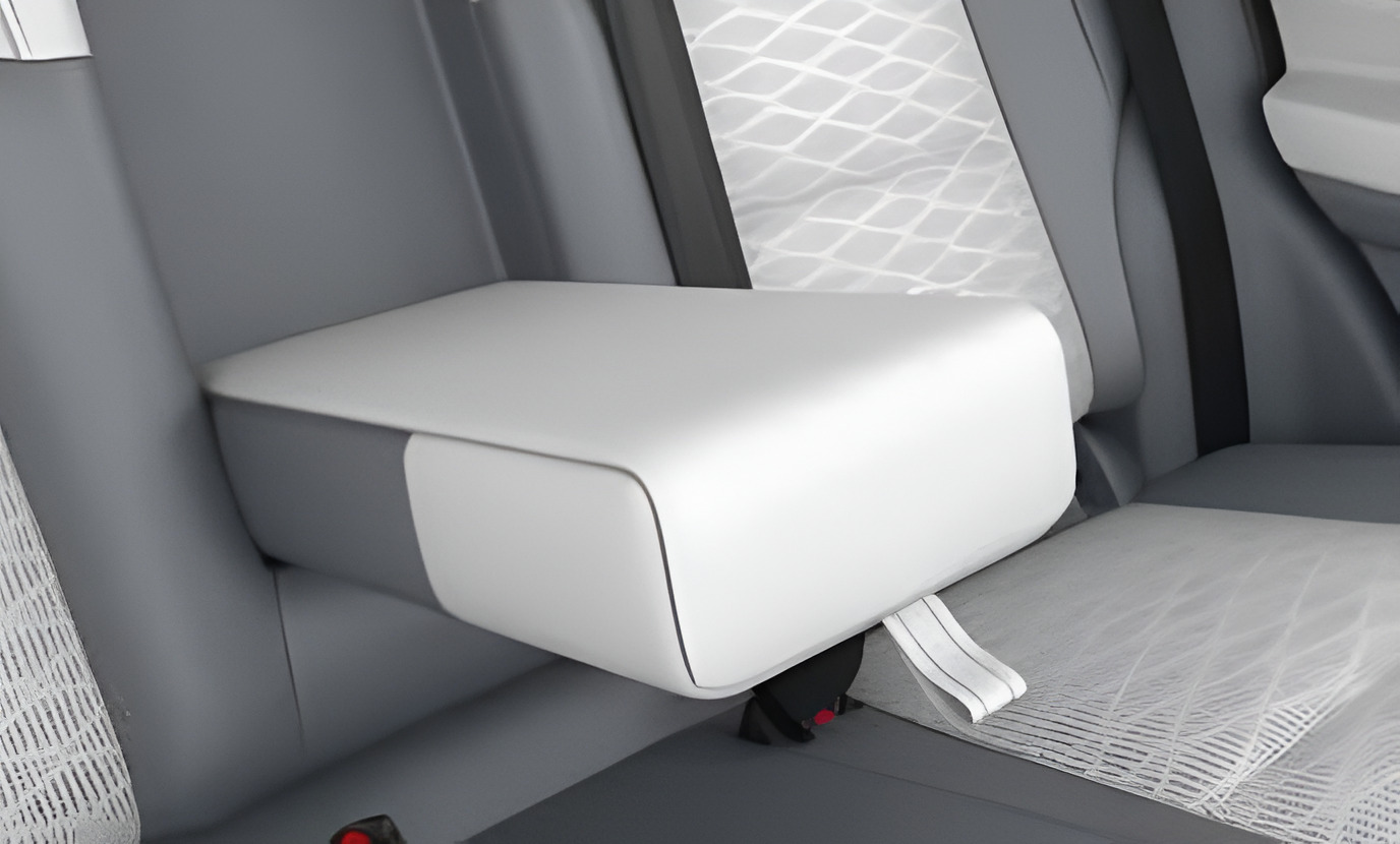 Rear Centre Armrest