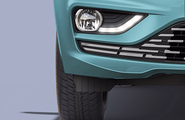 DRLs (Daytime Running Lights)